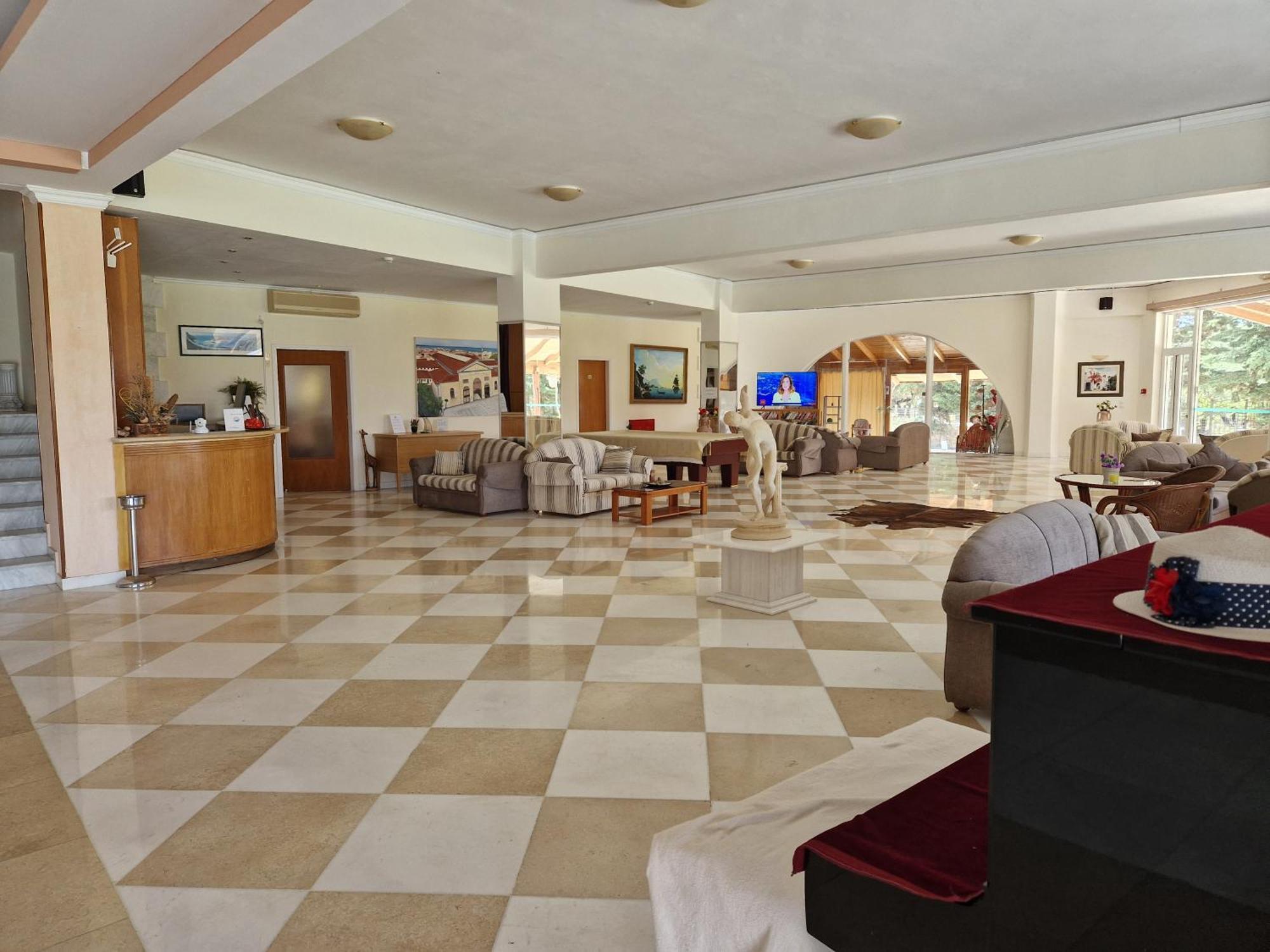 Regina Hotel Kíszamosz Kültér fotó