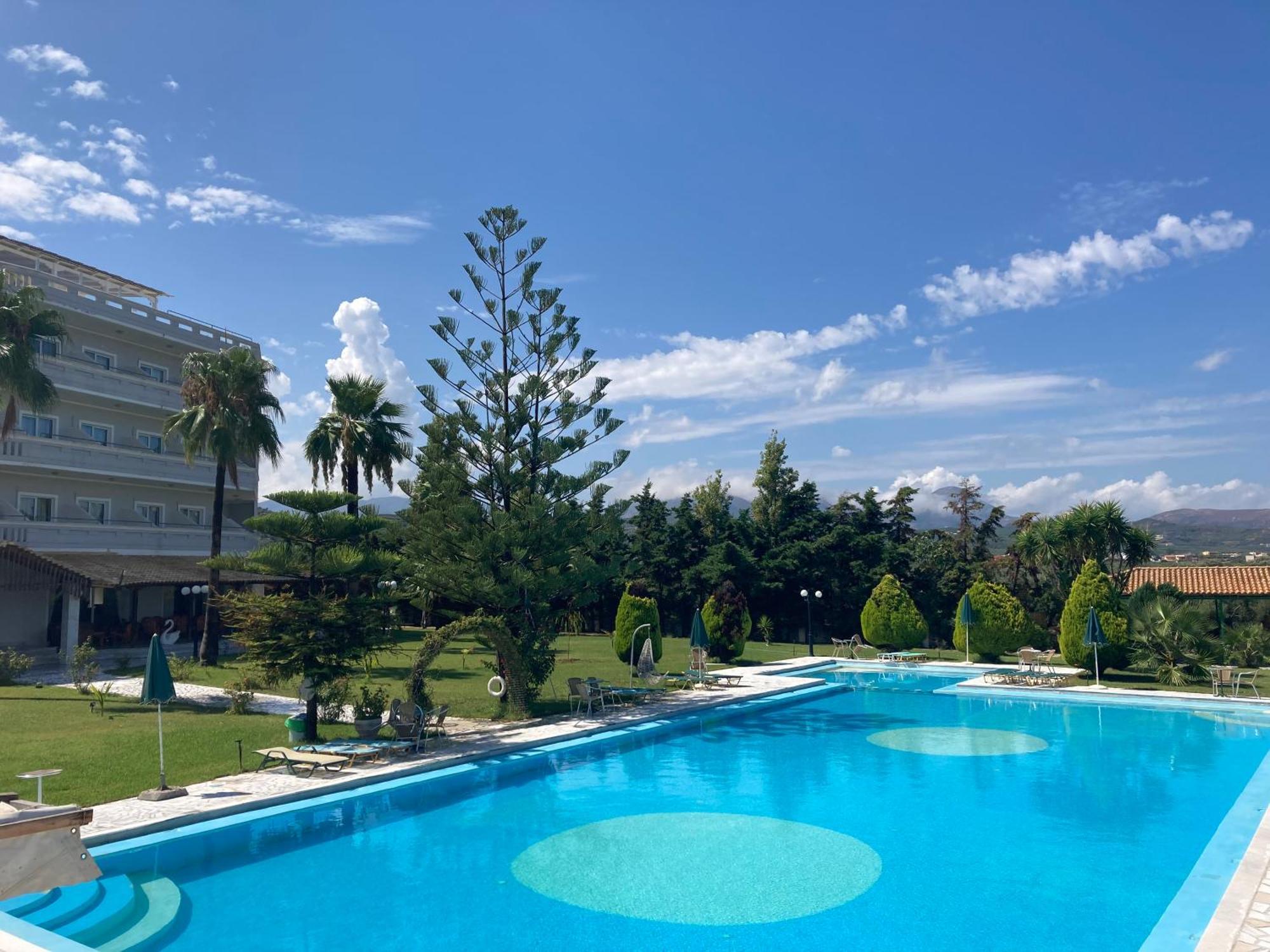 Regina Hotel Kíszamosz Kültér fotó