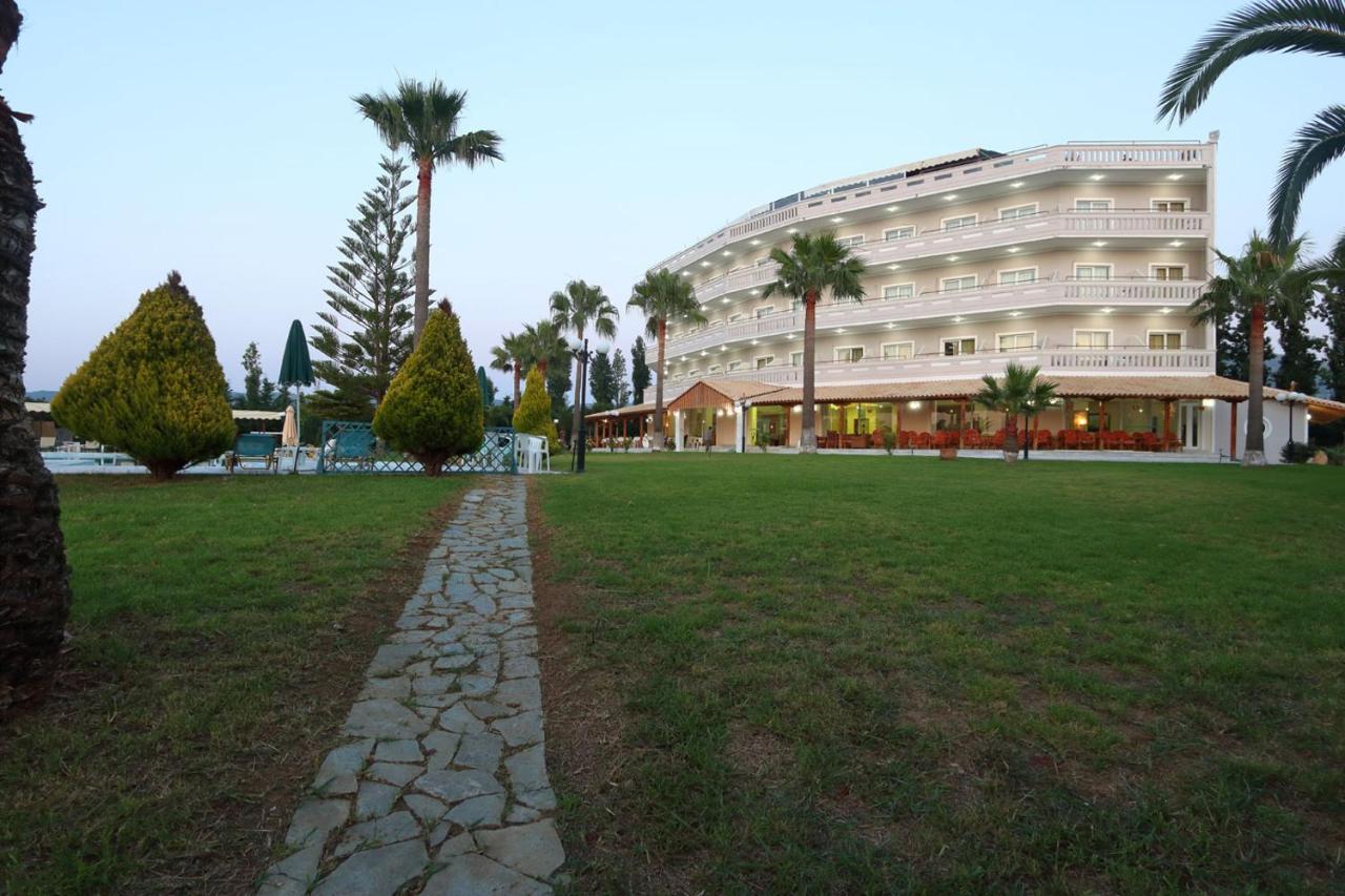 Regina Hotel Kíszamosz Kültér fotó