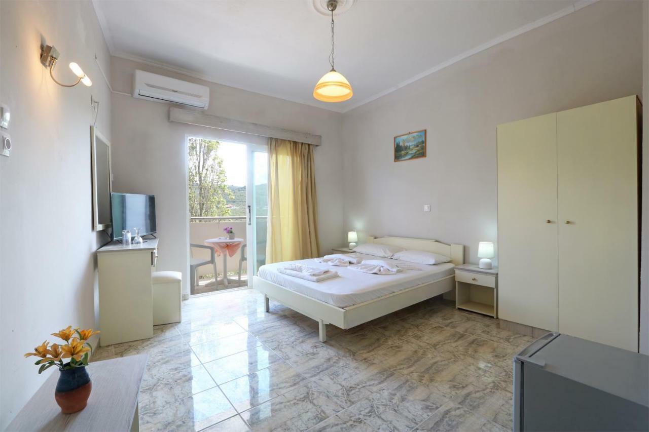 Regina Hotel Kíszamosz Kültér fotó